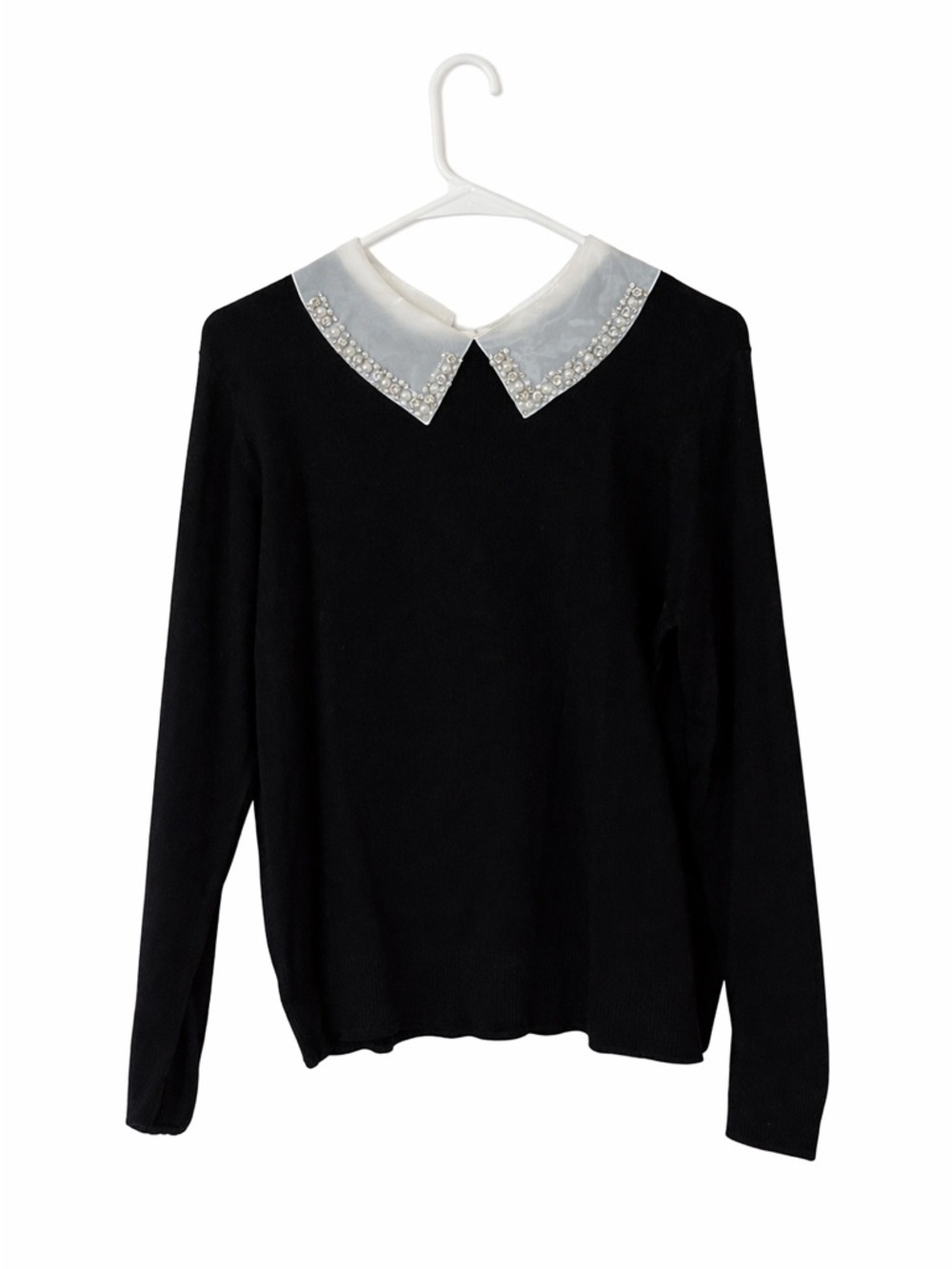 Black Sweater with Pearl-Trim White Collar